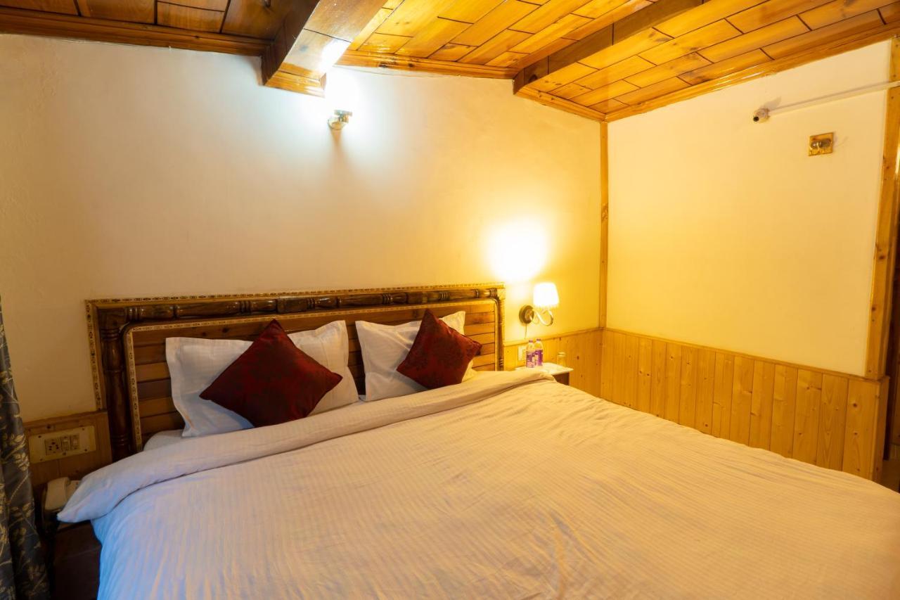 Holiday Home International -Vivaan Stays Manāli Zewnętrze zdjęcie
