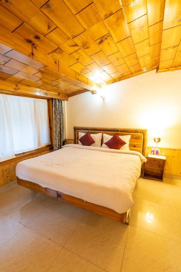 Holiday Home International -Vivaan Stays Manāli Zewnętrze zdjęcie