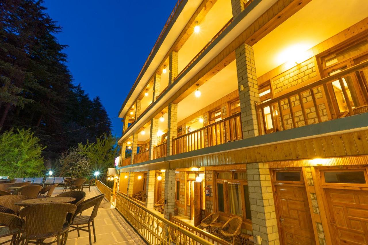 Holiday Home International -Vivaan Stays Manāli Zewnętrze zdjęcie