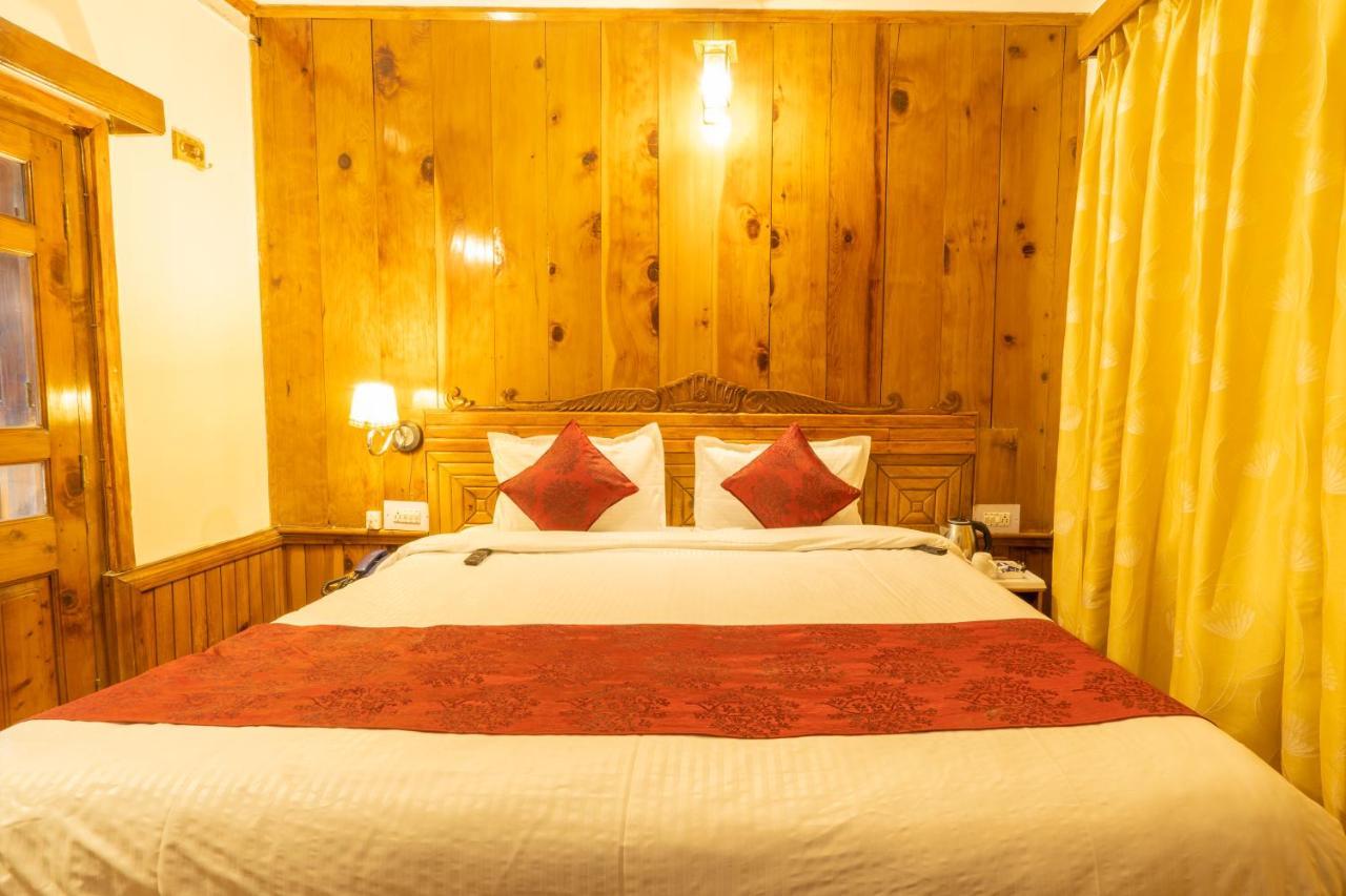 Holiday Home International -Vivaan Stays Manāli Zewnętrze zdjęcie
